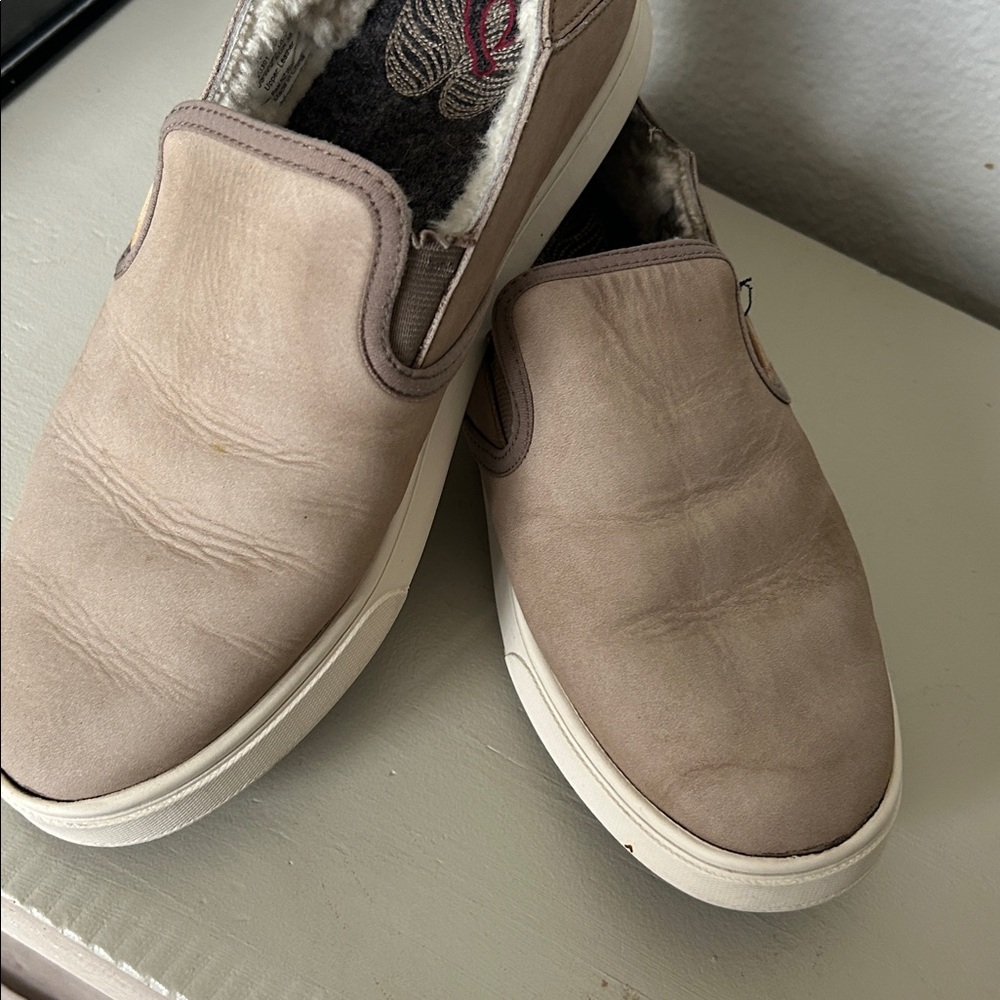 OLUKAI Pehuea Heu Slip-On Sneakers Genuine Shearling & Premium Waterproof Nubuck